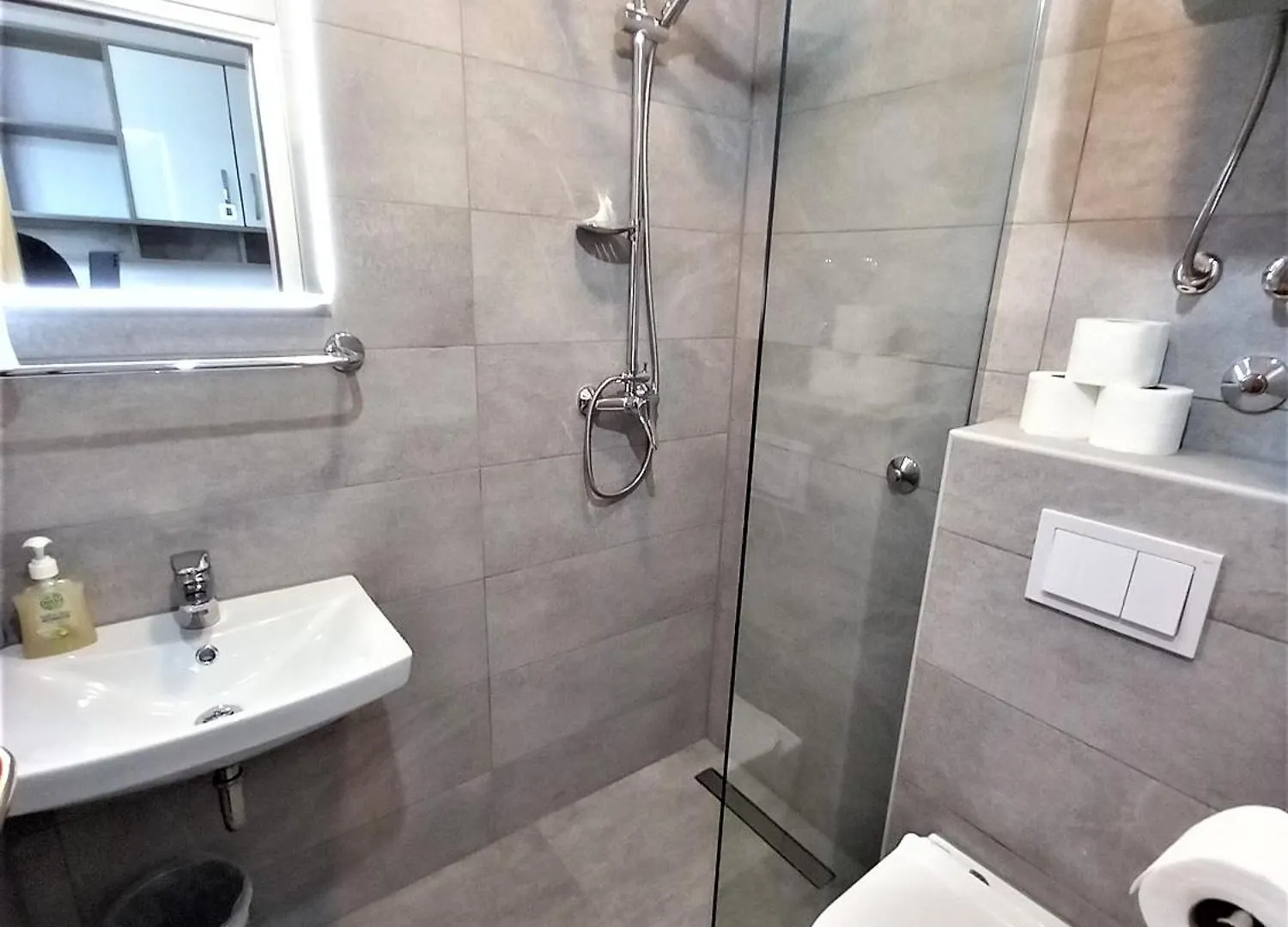 Apartmán Marinovi Dvori Slatine 0*,