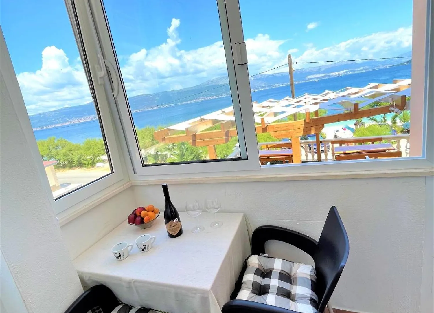 Marinovi Dvori Apartment Slatine 0*,  Croatia